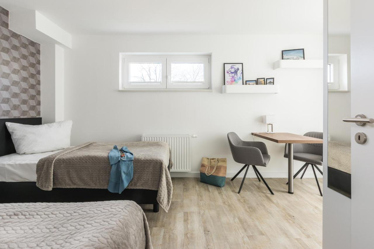 Ferienhaus-See-Sauna-Kamin-Hund Mit E-Ladestation Krakow am See Exteriör bild