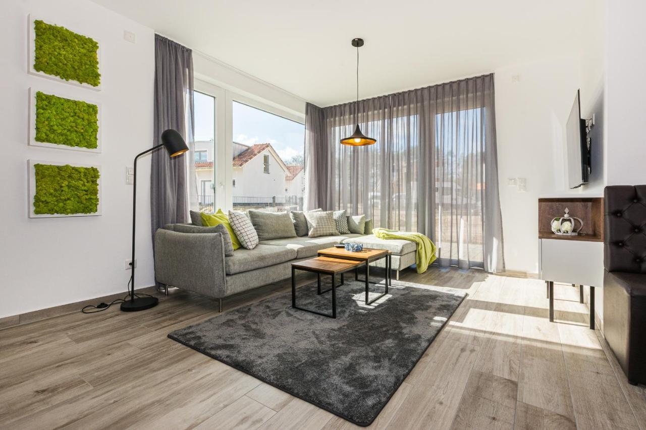 Ferienhaus-See-Sauna-Kamin-Hund Mit E-Ladestation Krakow am See Exteriör bild