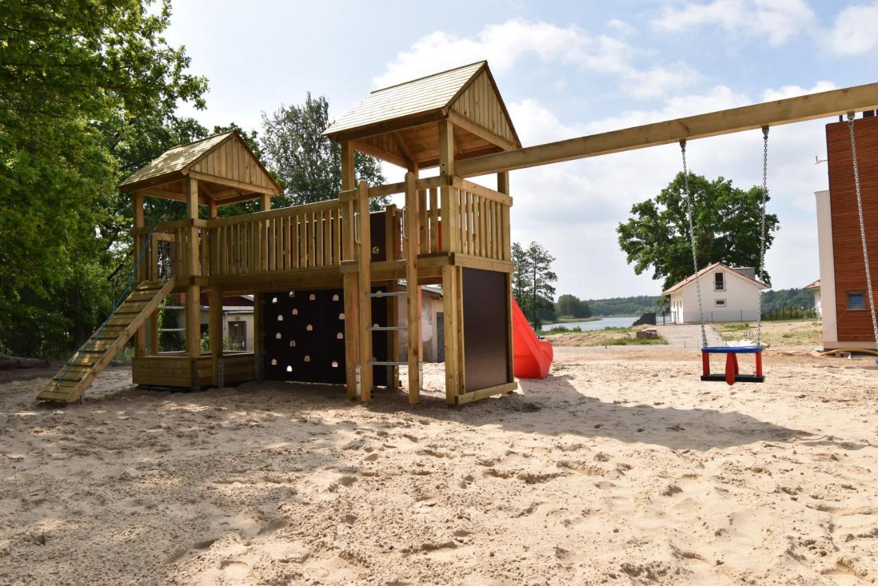 Ferienhaus-See-Sauna-Kamin-Hund Mit E-Ladestation Krakow am See Exteriör bild